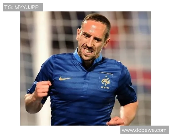 法国足球11号球星是谁揭秘他在球场上的传奇表现与贡献