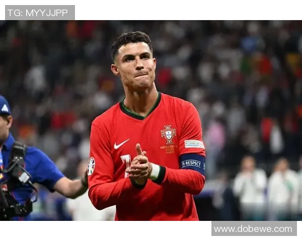 现役最富足球明星是谁?揭秘他背后的财富与商业帝国 现役最富足球明星是谁?揭秘他背后的财富与商业帝国